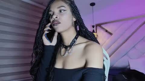 Mia online show from March 6, 2:41 am