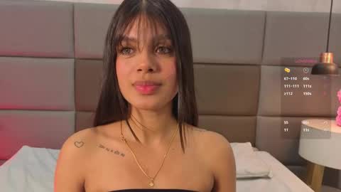 Mia online show from May 19, 3:46 am