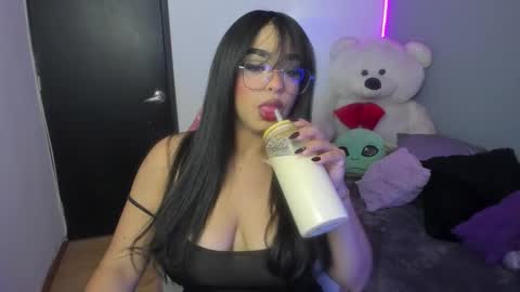 Mia J Abbey online show from January 8, 10:34 pm