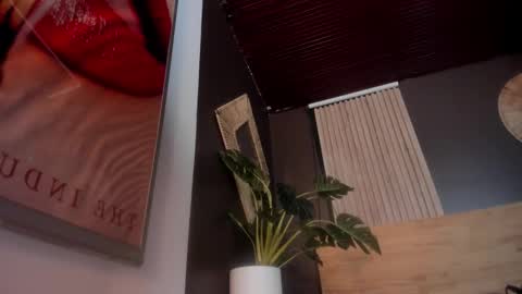 Snapshot of mia_jagger chatting on September 26, 11:14 am Val online show from September 26, 11:14 am