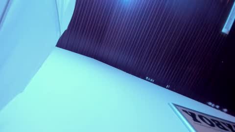 Snapshot of mia_jagger chatting on October 21, 11:11 am Val online show from October 21, 11:11 am