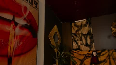 Snapshot of mia_jagger chatting on October 27, 11:25 am Val online show from October 27, 11:25 am