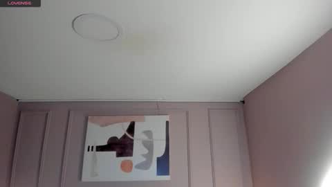 Mia online show from October 11, 3:50 am