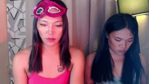 Mia online show from March 1, 7:37 pm