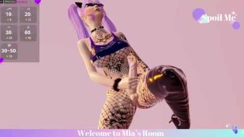 Mia online show from May 2, 9:20 pm