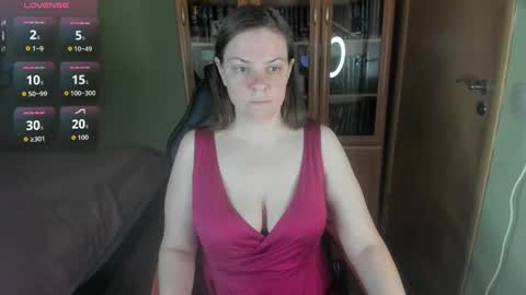 mia_lores online show from May 23, 9:24 am