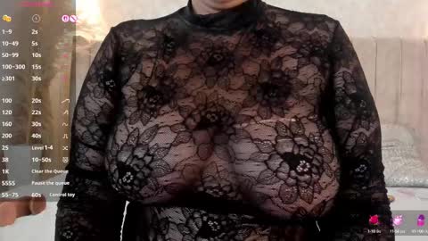 Snapshot of mia_lourence chatting on October 3, 2:03 pm Mia online show from October 3, 2:03 pm