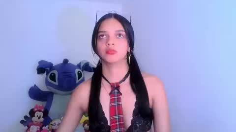 Snapshot of mia_lucy_21 chatting on March 25, 9:32 pm mia lucy 21 online show from March 25, 9:32 pm