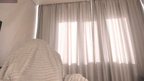 Mia 3 online show from July 11, 1:41 am