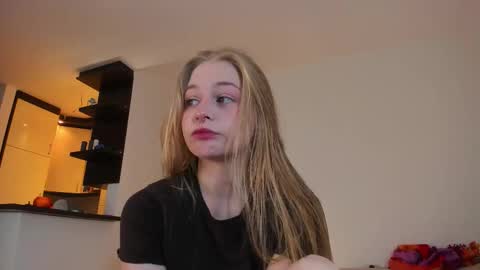 Mia here Appreciate your support online show from October 7, 11:07 am