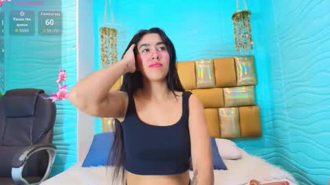 mia montess online show from November 19, 12:38 pm