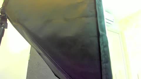 mia montess online show from March 23, 4:33 pm