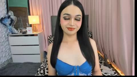 Snapshot of mia_mow chatting on March 4, 5:03 pm They called me MIA online show from March 4, 5:03 pm