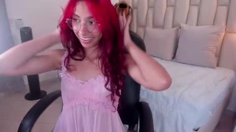 Mia Ortiz online show from June 30, 12:17 pm