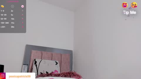 Snapshot of mia_pearls chatting on December 6, 10:16 am mia pearls online show from December 6, 10:16 am