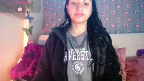 Snapshot of mia_petitebaby chatting on March 24, 2:16 am Ma online show from March 24, 2:16 am