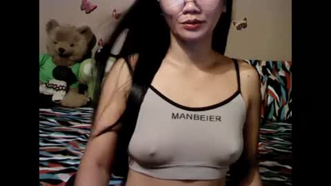Snapshot of mia_rein chatting on December 24, 9:17 am mia_rein online show from December 24, 9:17 am