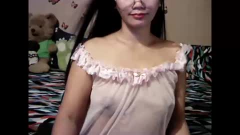 Snapshot of mia_rein chatting on December 31, 10:15 am mia_rein online show from December 31, 10:15 am