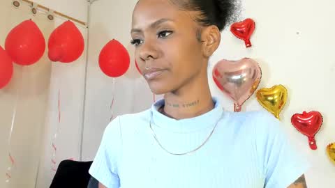 Snapshot of mia_rissi chatting on February 21, 3:32 pm Mia online show from February 21, 3:32 pm