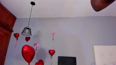 Snapshot of mia_rissi chatting on February 26, 6:21 pm Mia online show from February 26, 6:21 pm