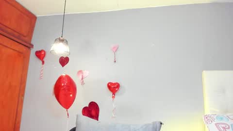 Snapshot of mia_rissi chatting on March 1, 4:22 pm Mia online show from March 1, 4:22 pm