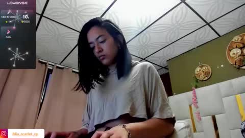 Snapshot of mia_scarlet69 chatting on March 18, 12:08 pm MIA HOT online show from March 18, 12:08 pm