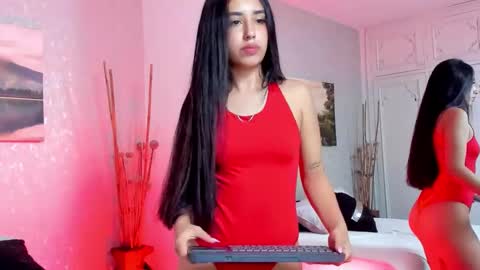 Snapshot of mia_sloane chatting on October 8, 4:10 am mia_sloane online show from October 8, 4:10 am