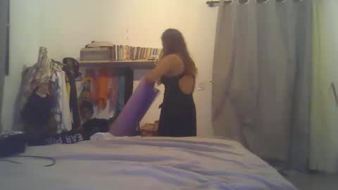 Snapshot of mia_solis_86 chatting on March 24, 10:15 pm Mia online show from March 24, 10:15 pm