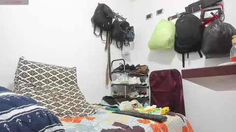 Snapshot of mia_soman chatting on April 30, 10:25 pm mia soman online show from April 30, 10:25 pm