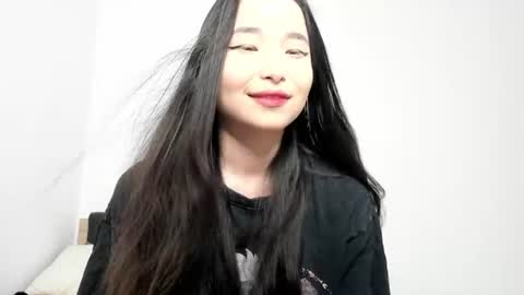 Snapshot of mia_soyun chatting on June 16, 2:52 pm Your Soyun online show from June 16, 2:52 pm