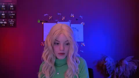 Snapshot of mia_starrr_ chatting on January 5, 8:01 pm mia_starrr_ online show from January 5, 8:01 pm