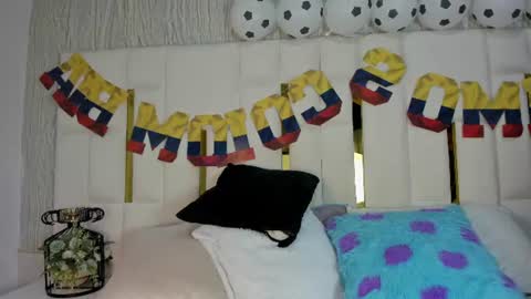 Snapshot of mia_vy chatting on June 28, 3:12 am mia_vy online show from June 28, 3:12 am
