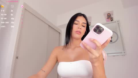 Snapshot of mia_yourmommy chatting on September 13, 6:08 pm online show from September 13, 6:08 pm