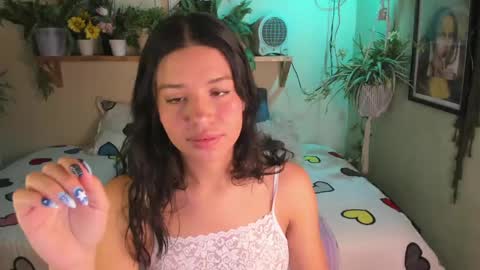Snapshot of miaa_rose__ chatting on May 27, 9:01 pm Miaa online show from May 27, 9:01 pm