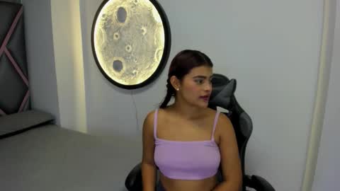 Snapshot of miaa_rosse_23 chatting on September 30, 11:59 am Mia online show from September 30, 11:59 am