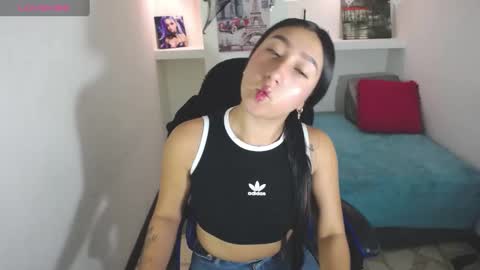 Snapshot of miaa_scott chatting on November 4, 12:48 pm online show from November 4, 12:48 pm