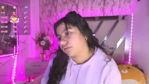 Snapshot of miaa_smiith1 chatting on December 10, 11:32 am miaa_smiith1 online show from December 10, 11:32 am