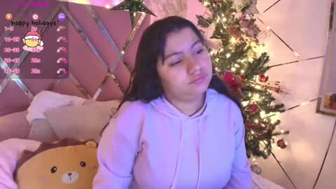 Snapshot of miaa_smiith1 chatting on December 24, 11:38 am miaa_smiith1 online show from December 24, 11:38 am