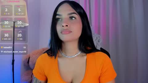 Mia online show from November 5, 1:16 am