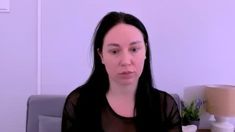Mia online show from May 13, 3:20 pm