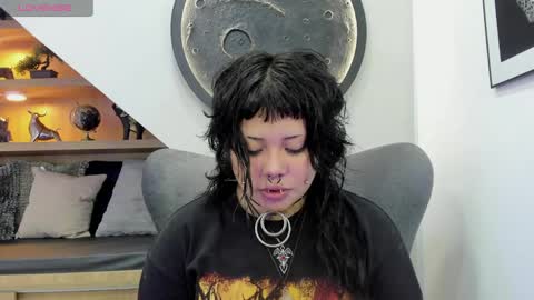 Snapshot of miaamane chatting on March 27, 1:00 pm Mia online show from March 27, 1:00 pm