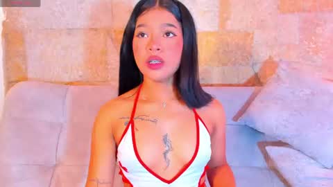 Snapshot of miaasummeer chatting on July 19, 1:04 pm MiaaSummeer online show from July 19, 1:04 pm