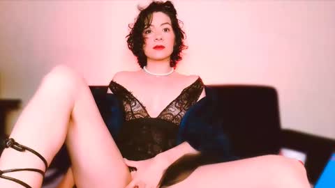 miabeautyxxx online show from February 15, 11:06 am