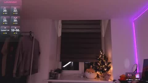 mia online show from January 17, 6:33 pm