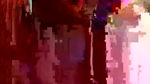 Snapshot of miabueno6969 chatting on May 16, 10:52 pm Mia Bueno online show from May 16, 10:52 pm