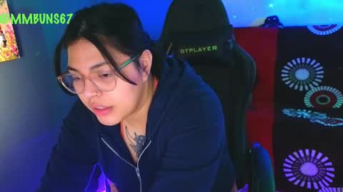 Snapshot of miacanela_xo chatting on October 4, 12:08 am Mia online show from October 4, 12:08 am