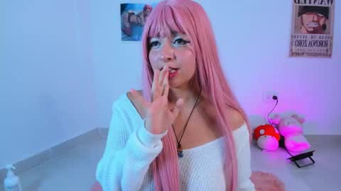 Snapshot of miaengels_ chatting on October 2, 11:12 pm Mia Engels online show from October 2, 11:12 pm