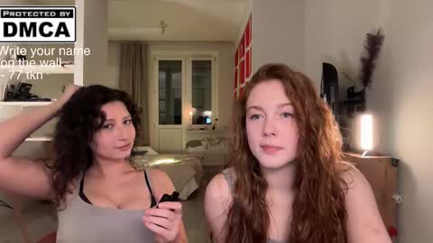 Snapshot of miafleur chatting on March 12, 7:53 pm Mia online show from March 12, 7:53 pm