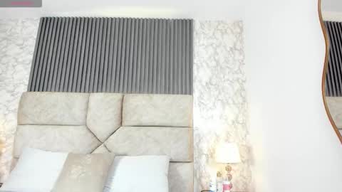 Snapshot of miagomezx chatting on October 9, 9:46 pm miagomezx online show from October 9, 9:46 pm