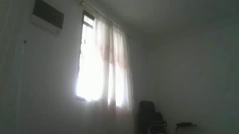 miagomezx online show from February 17, 5:30 pm